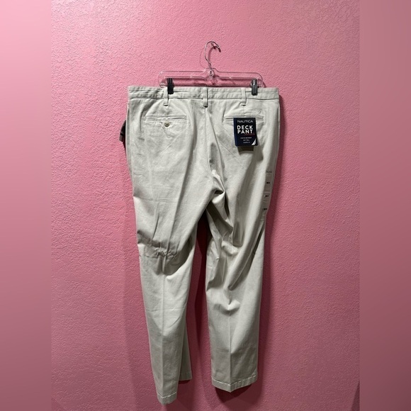 Nautica Men’s Khaki Deck Stretch Pants Classic Fit (38x32) NWT - Picture 2 of 7